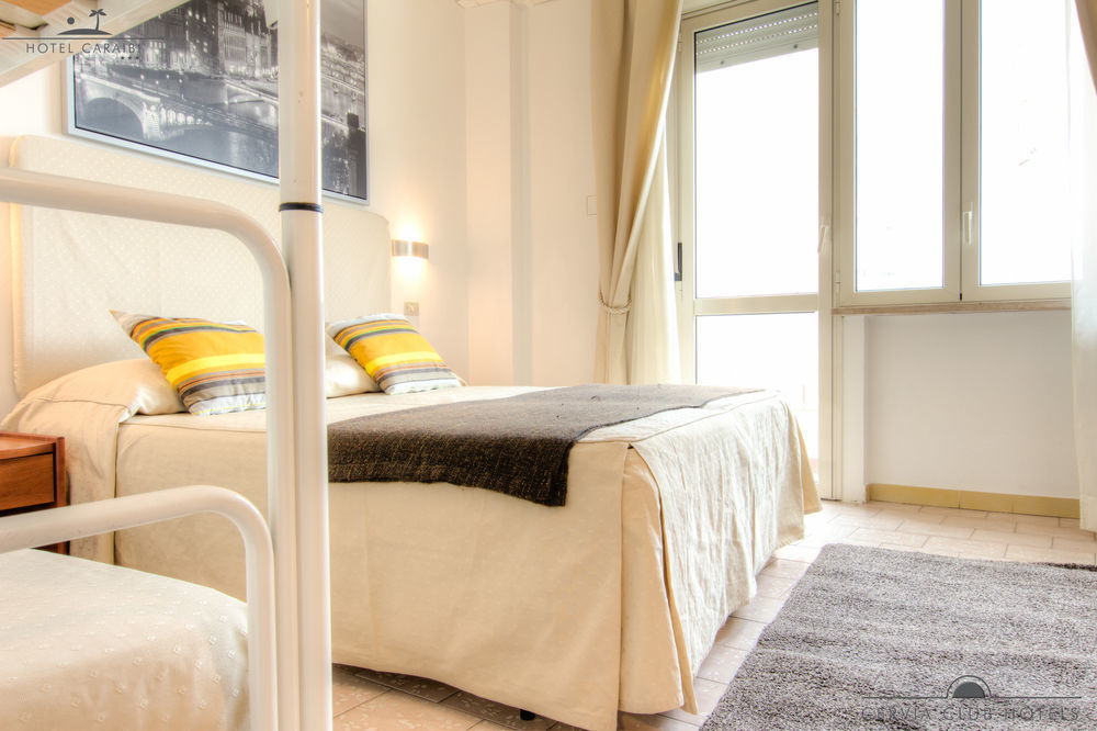 Hotel Caraibi Milano Marittima Kültér fotó