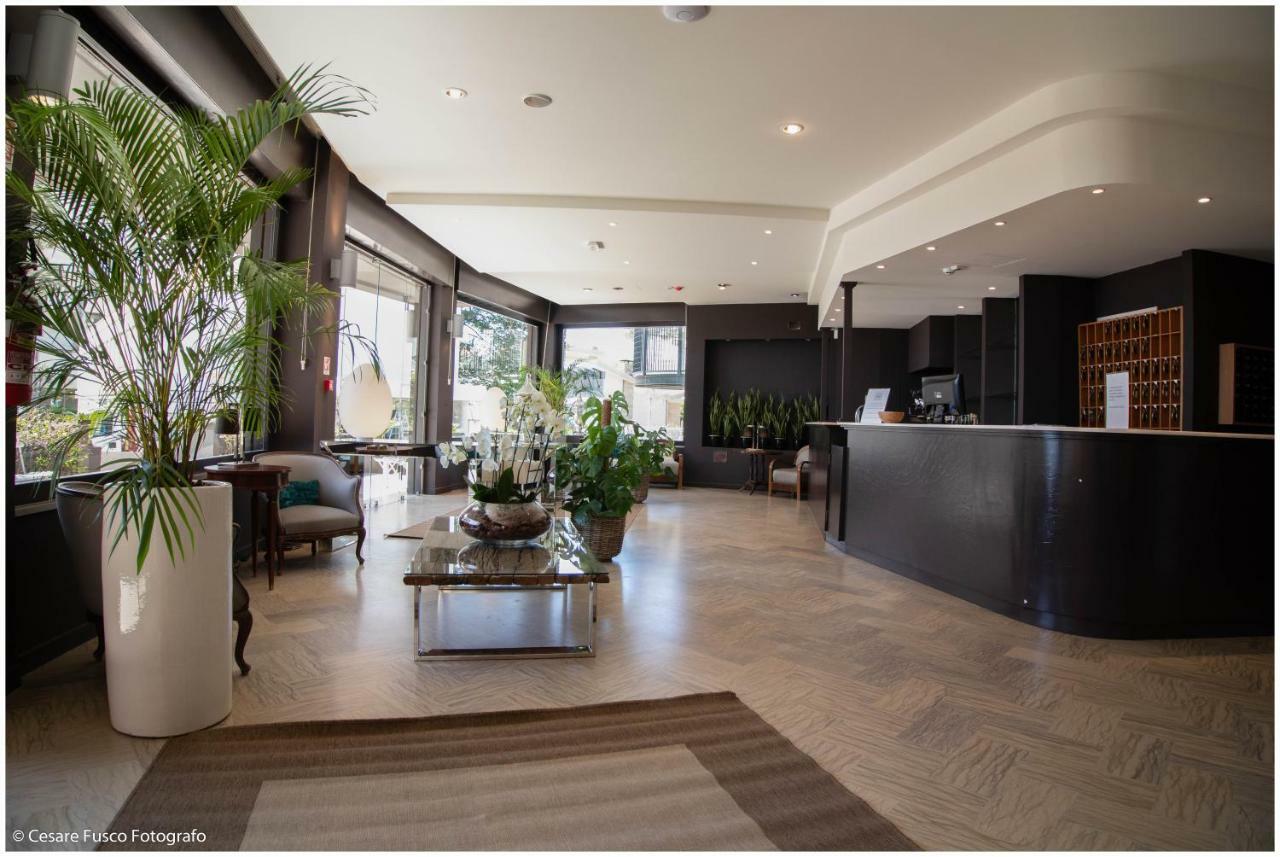 Hotel Caraibi Milano Marittima Kültér fotó