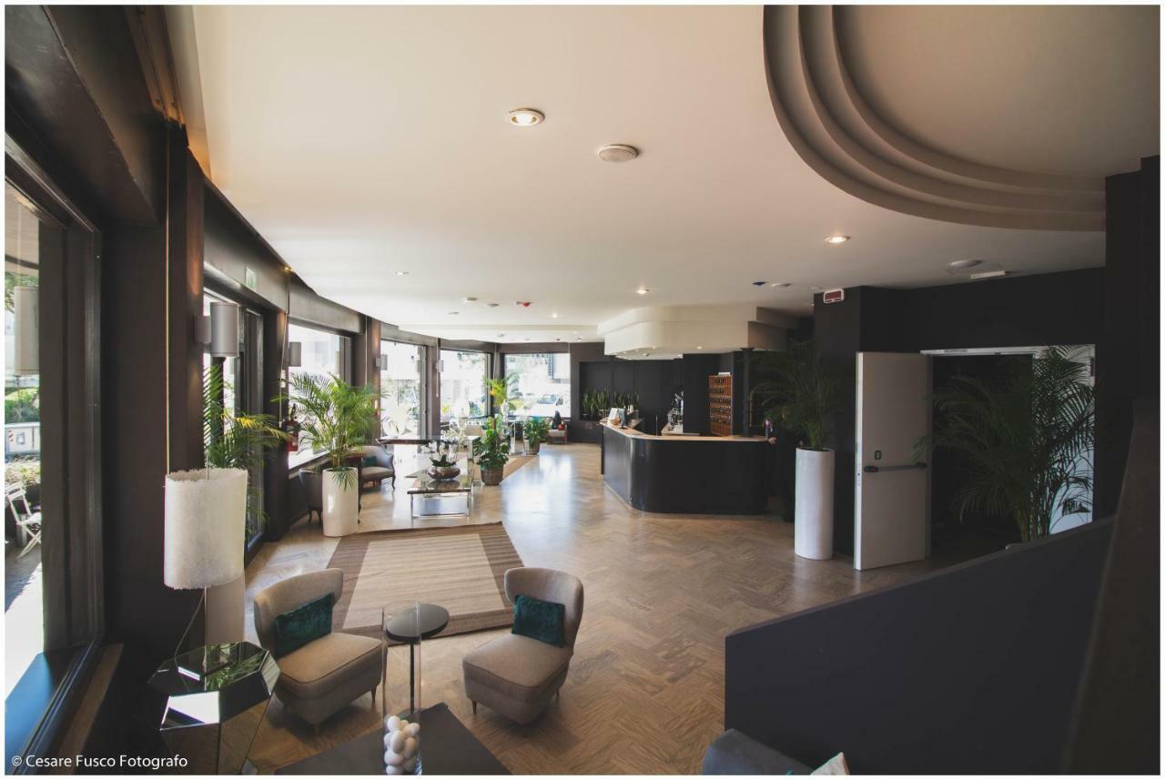 Hotel Caraibi Milano Marittima Kültér fotó