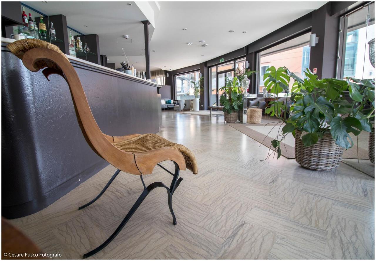 Hotel Caraibi Milano Marittima Kültér fotó