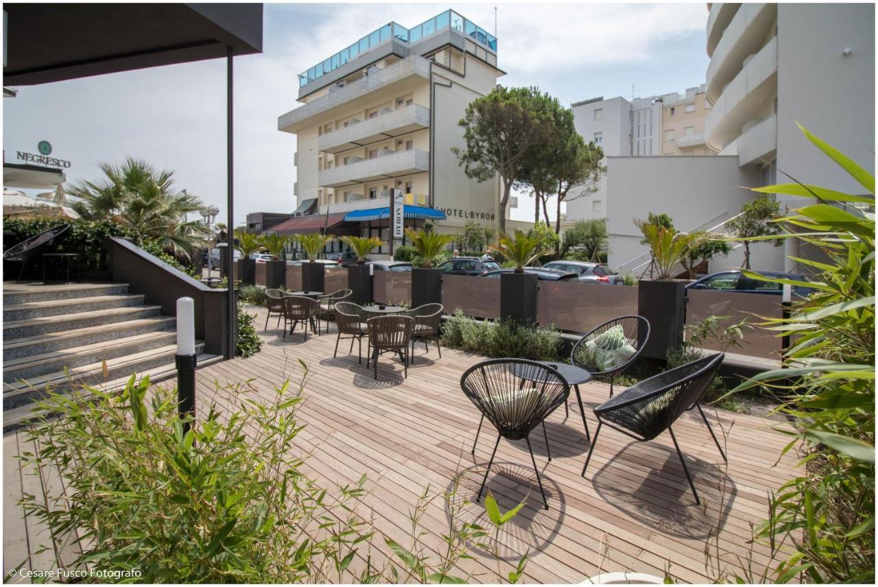 Hotel Caraibi Milano Marittima Kültér fotó