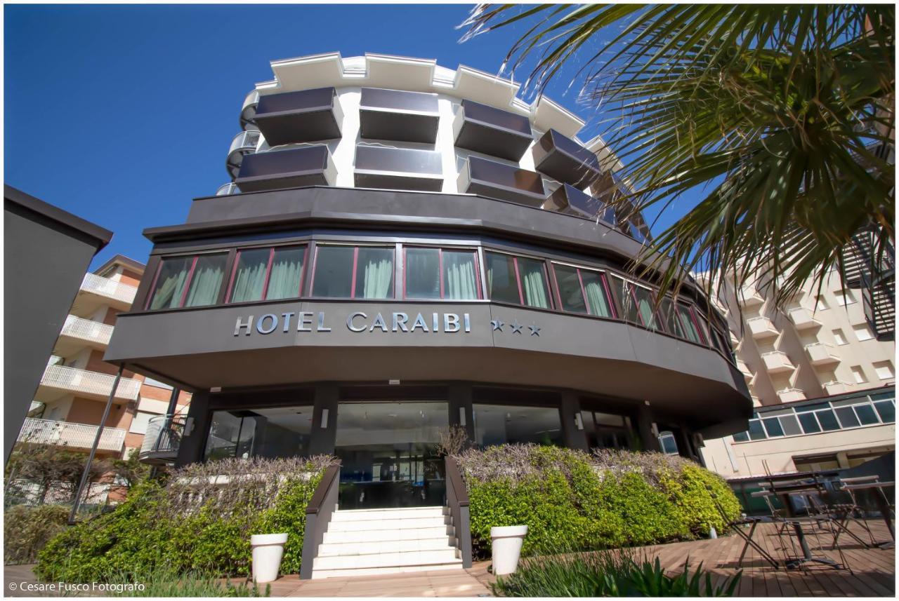 Hotel Caraibi Milano Marittima Kültér fotó